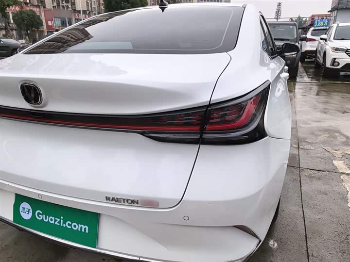 Фото 8 - Changan Raeton Plus