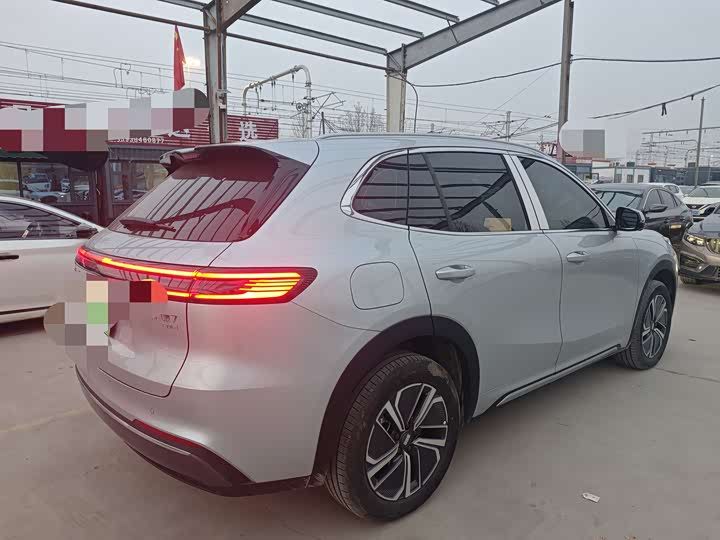 Фото 4 - Geely Galaxy L7