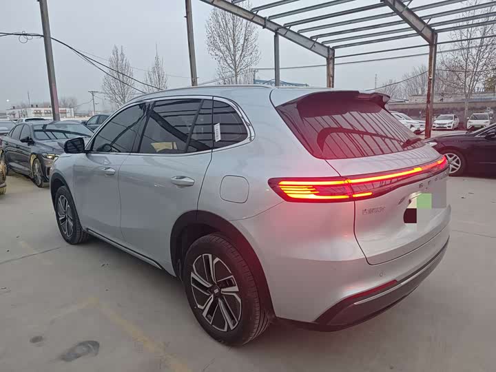 Фото 6 - Geely Galaxy L7