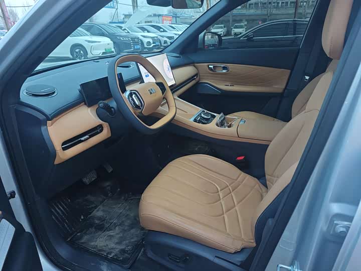 Фото 7 - Geely Galaxy L7