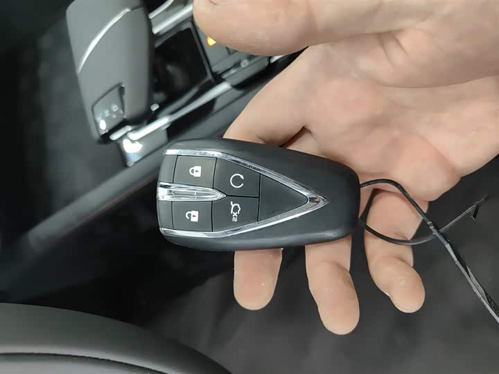 Фото 9 - Changan Eado Plus