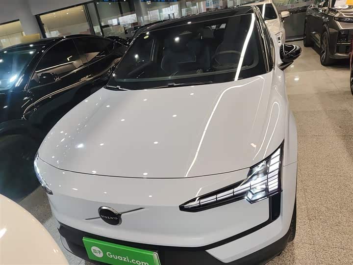 Фото 3 - Volvo EX30