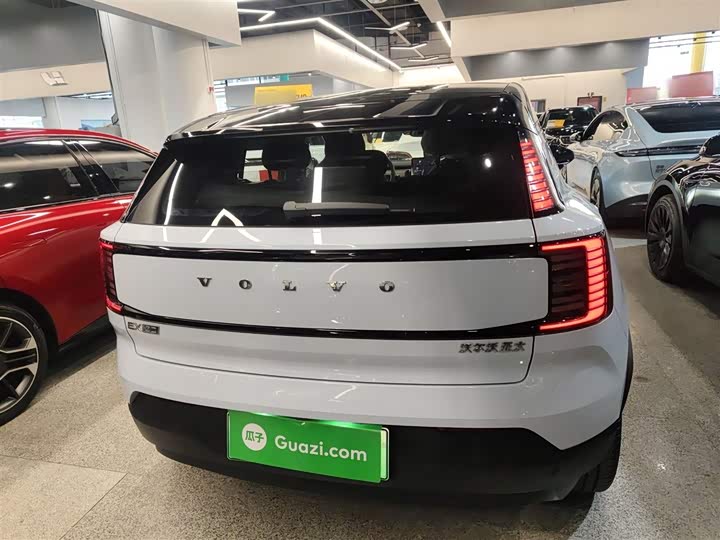 Фото 6 - Volvo EX30