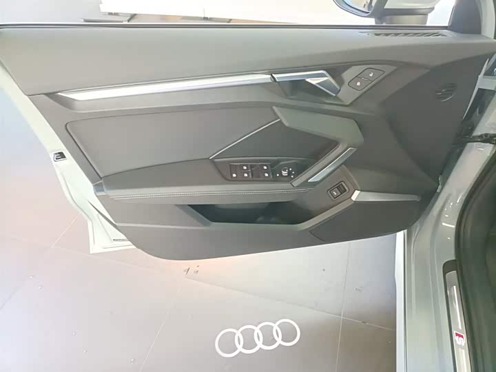 Фото 9 - Audi A3