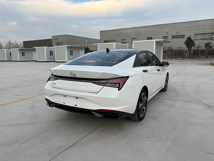 Фото 7 - Hyundai Elantra N line