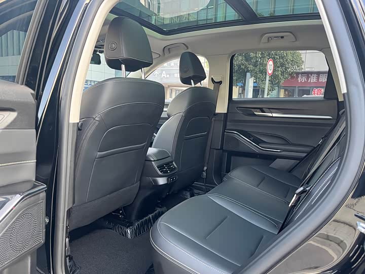 Фото 9 - Haval H6