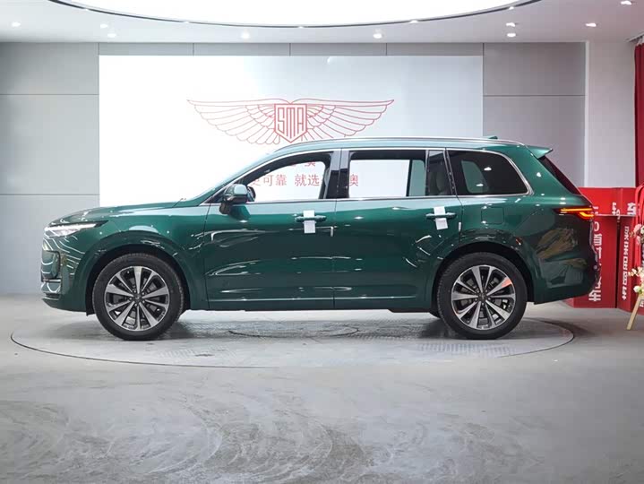 Фото 2 - LiXiang One