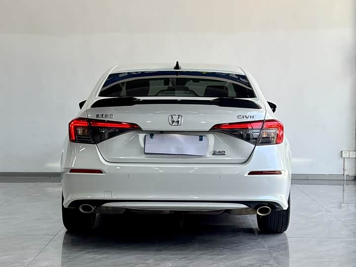 Фото 9 - Honda Civic