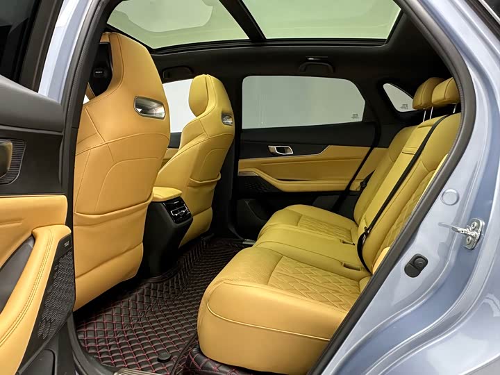 Фото 8 - Changan UNI-K