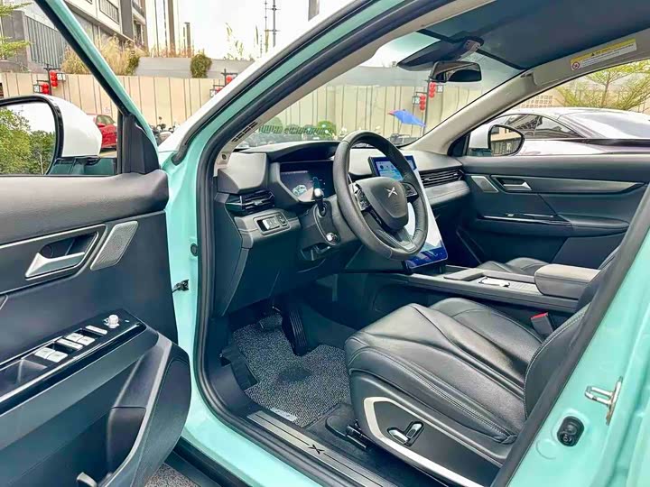 Фото 8 - XPeng G3