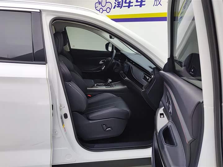 Фото 8 - Changan Oshan X7