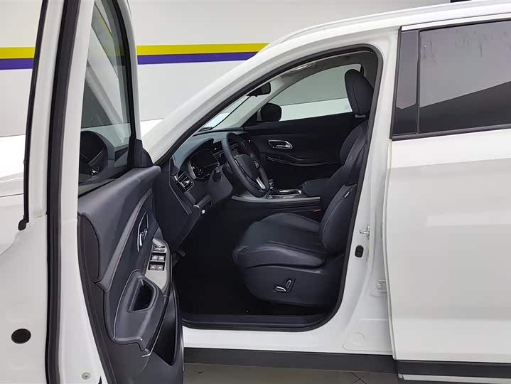 Фото 9 - Changan Oshan X7