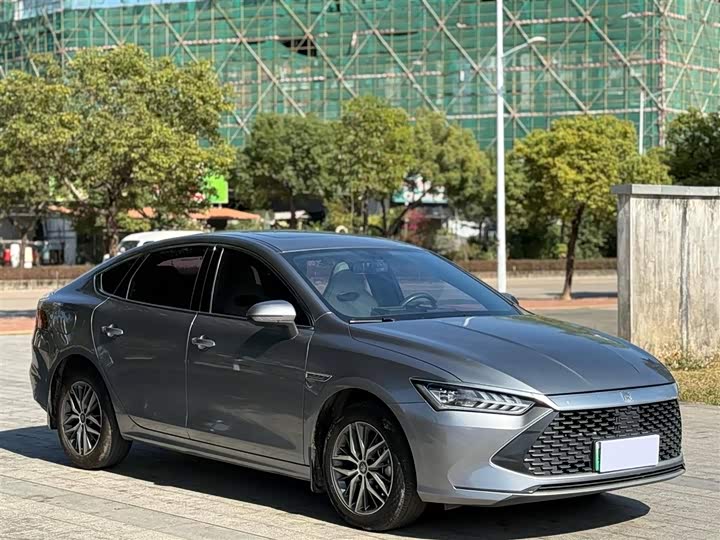 Фото 3 - BYD Qin Plus