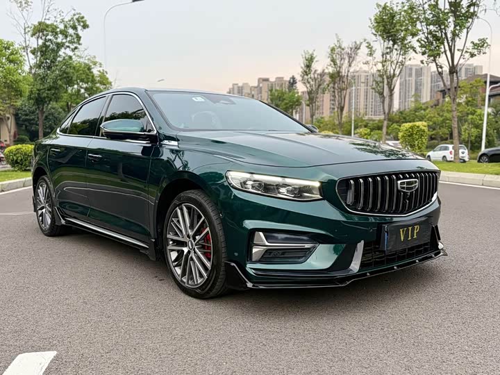 Фото 3 - Geely Preface