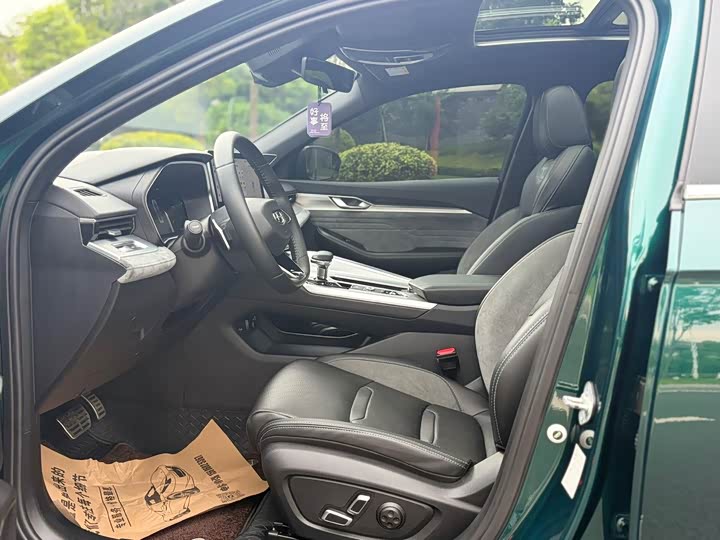 Фото 8 - Geely Preface