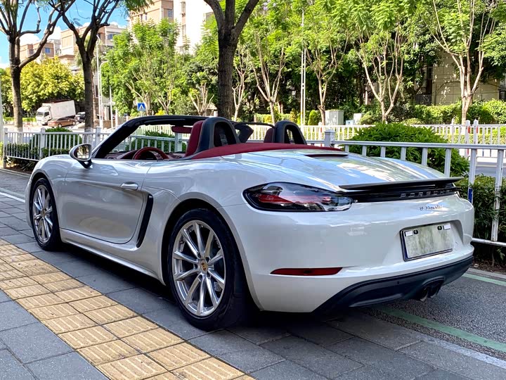 Фото 5 - Porsche 718