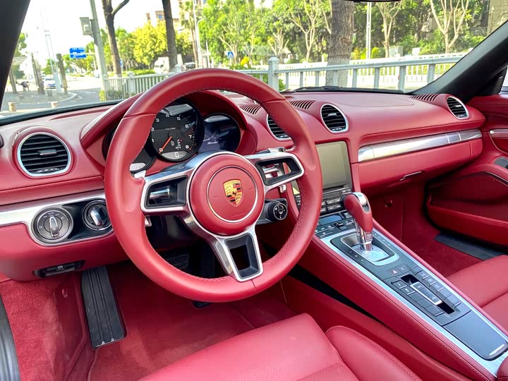 Фото 6 - Porsche 718