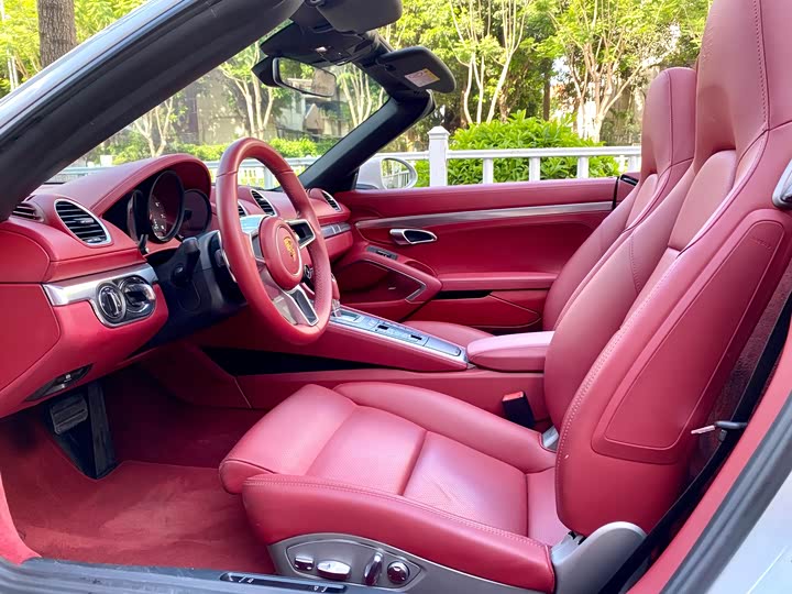 Фото 7 - Porsche 718