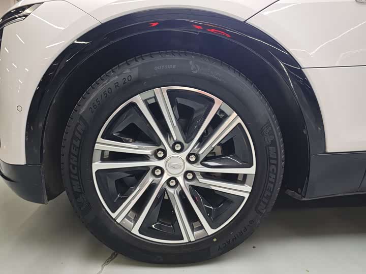 Фото 5 - Cadillac Lyriq