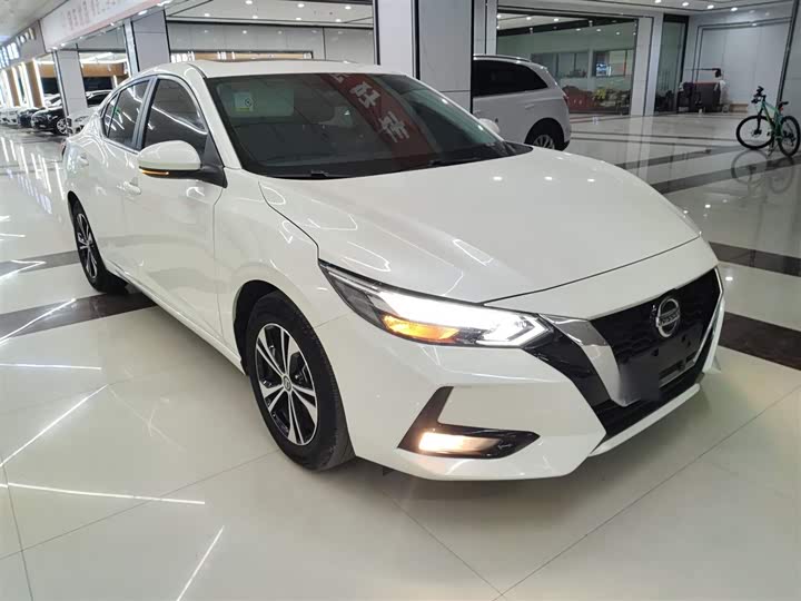 Фото 4 - Nissan Sylphy