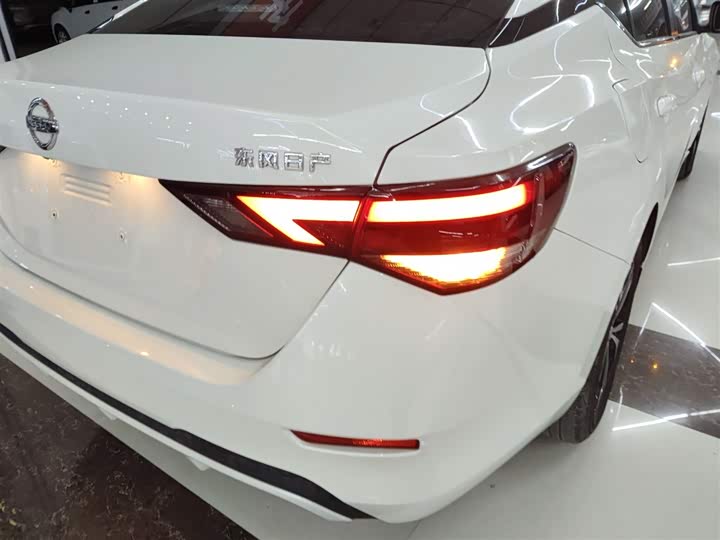 Фото 8 - Nissan Sylphy