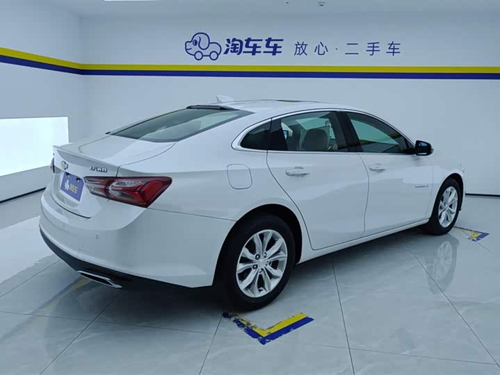 Фото 3 - Chevrolet Malibu XL