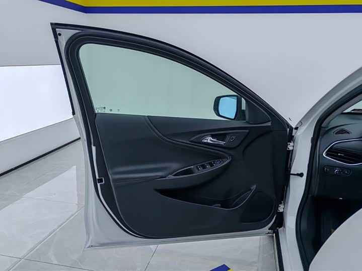 Фото 7 - Chevrolet Malibu XL