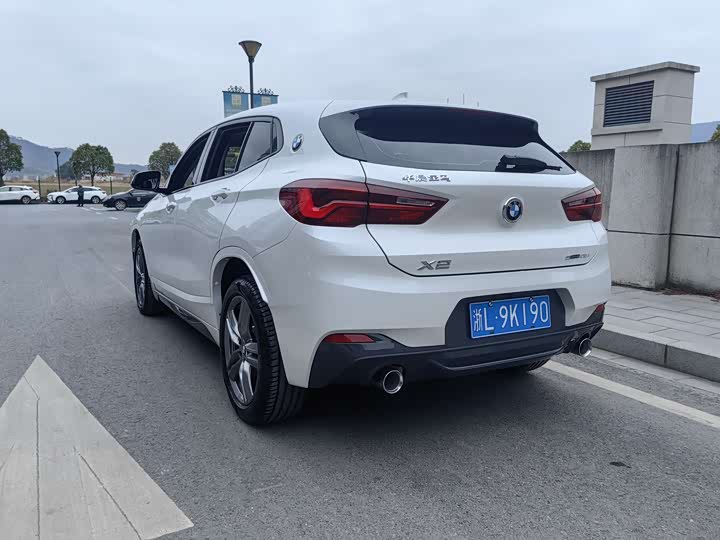 Фото 6 - BMW X2