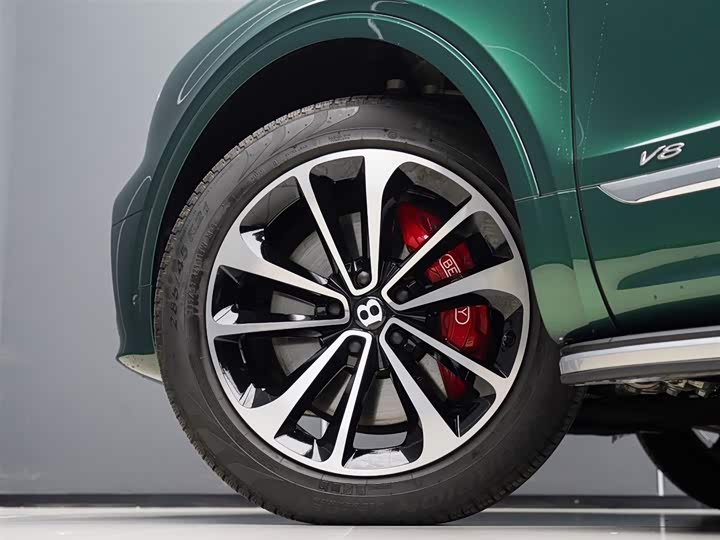 Фото 5 - Bentley Bentayga