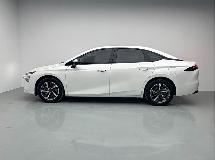 Фото 6 - GAC Aion S Max