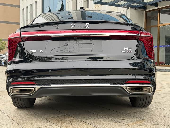 Фото 3 - Hongqi H5