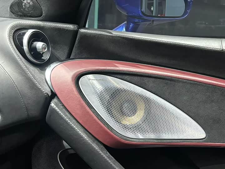 Фото 7 - McLaren GT