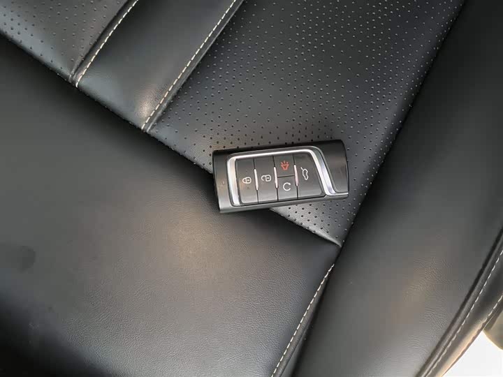 Фото 9 - GAC Trumpchi GS4