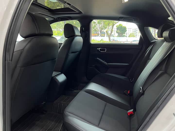 Фото 6 - Honda Civic