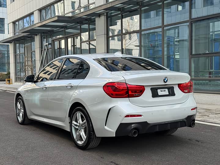 Фото 5 - BMW 1 Series