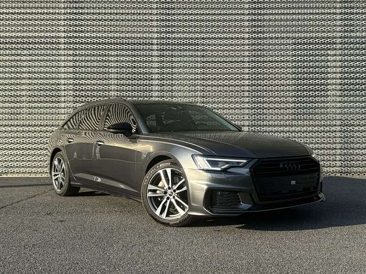 Фото 3 - Audi A6