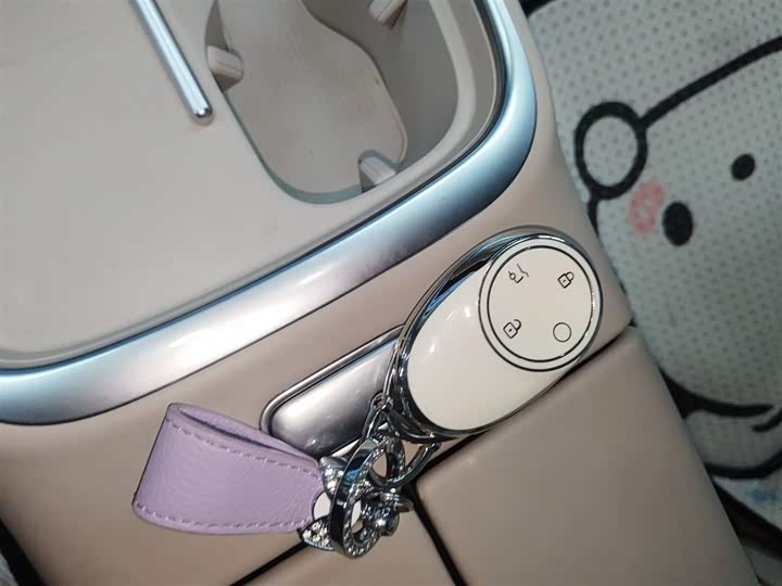 Фото 9 - GAC Aion UT