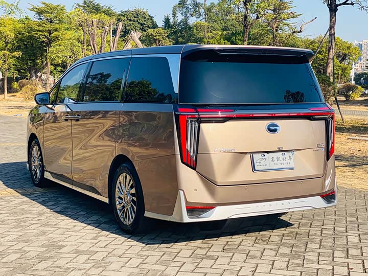 Фото 8 - GAC Trumpchi M8