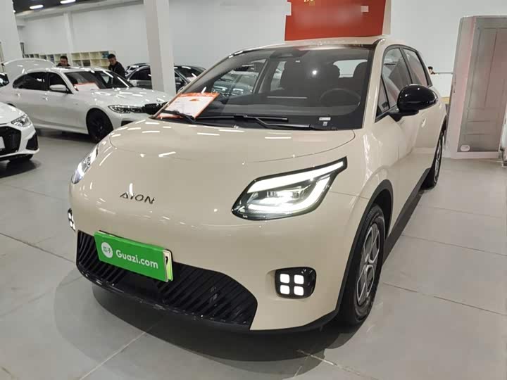 Фото 2 - GAC Aion UT