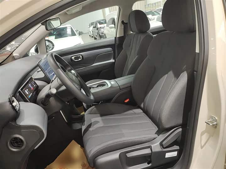 Фото 7 - GAC Aion UT