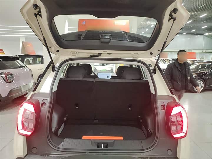 Фото 9 - GAC Aion UT