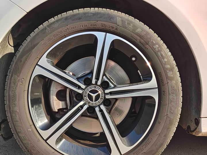 Фото 9 - Mercedes-Benz A-Class