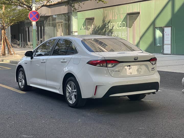 Фото 5 - Toyota Levin