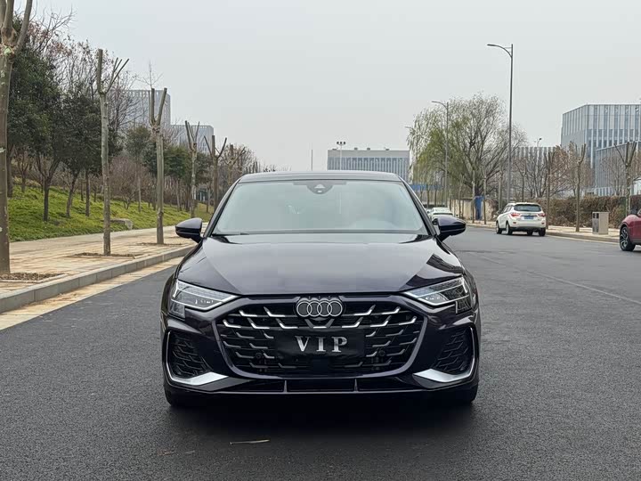 Фото 2 - Audi A3