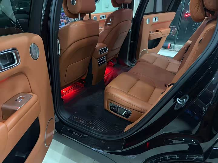 Фото 9 - LiXiang L7