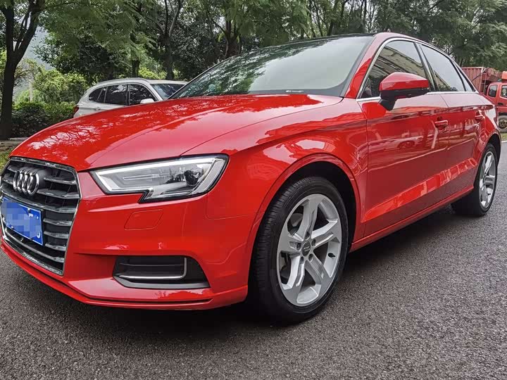 Фото 1 - Audi A3