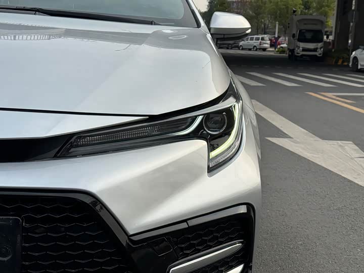 Фото 4 - Toyota Levin