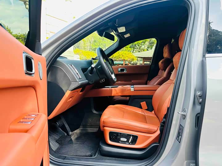 Фото 5 - LiXiang L8