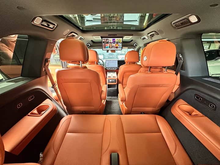 Фото 7 - LiXiang L8