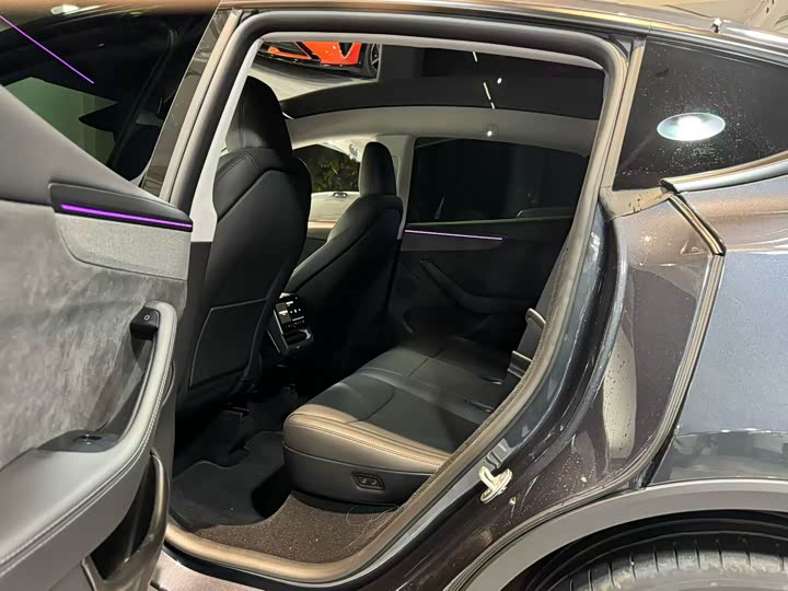 Фото 7 - Tesla Model Y